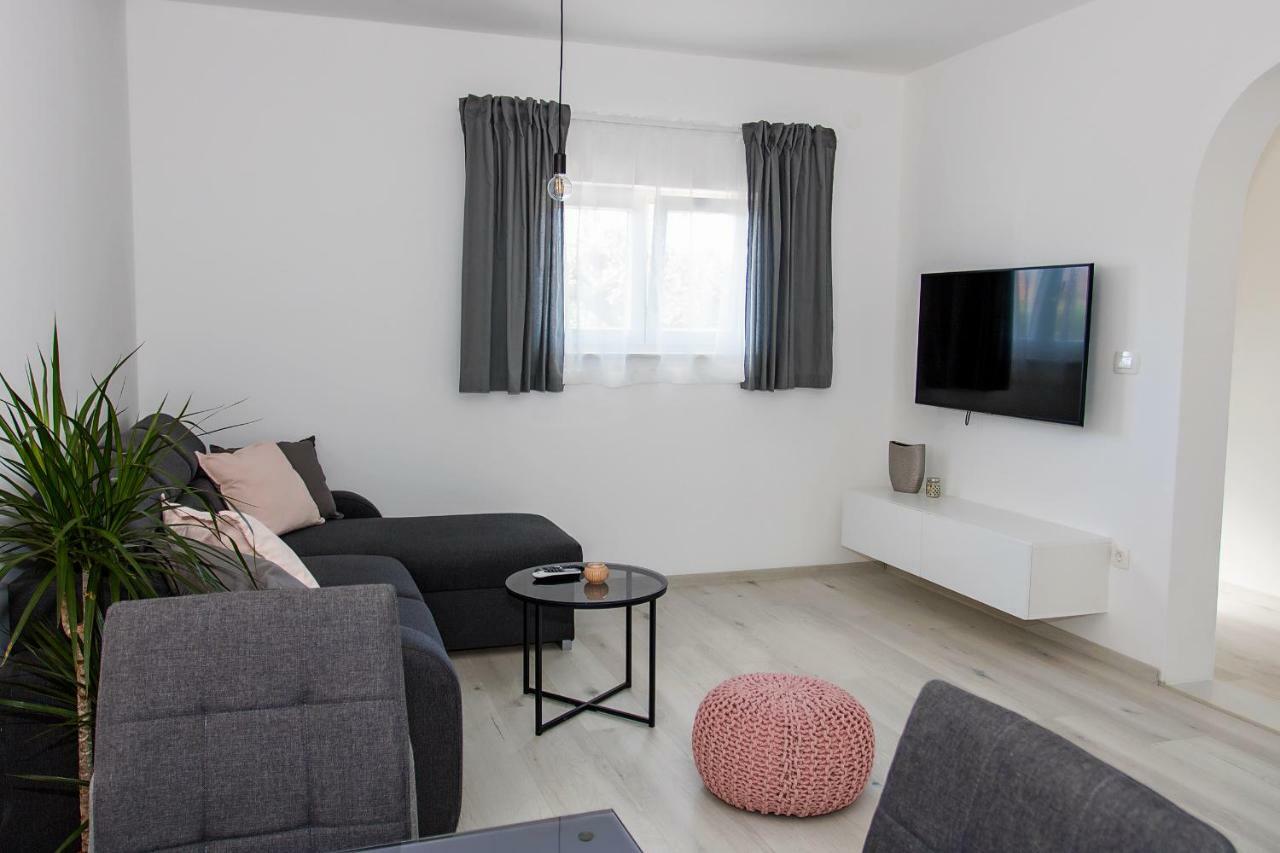 Apartment Stocic Rogoznica  Bagian luar foto